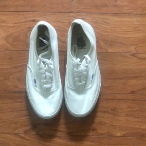 White Vans Classic